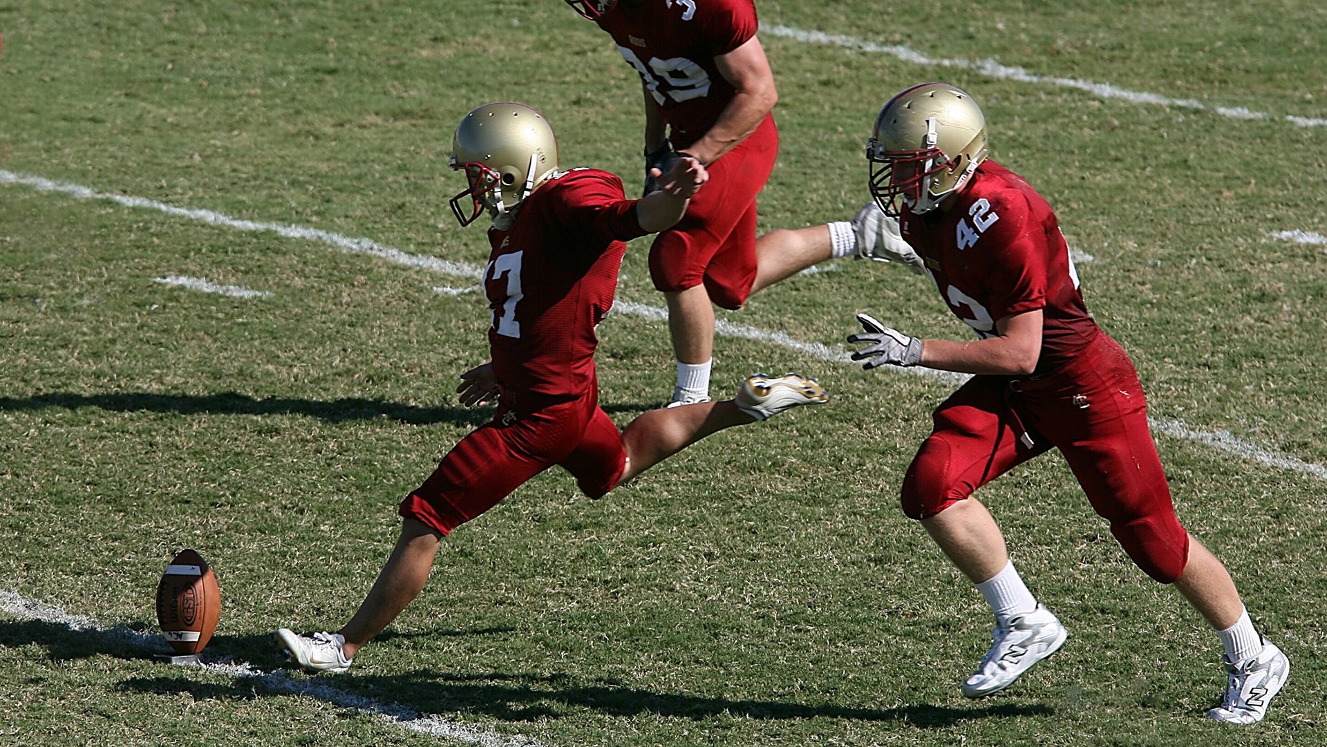 九游-美因茨连续遭遇丢球，德甲降级危机加剧，美因茨队