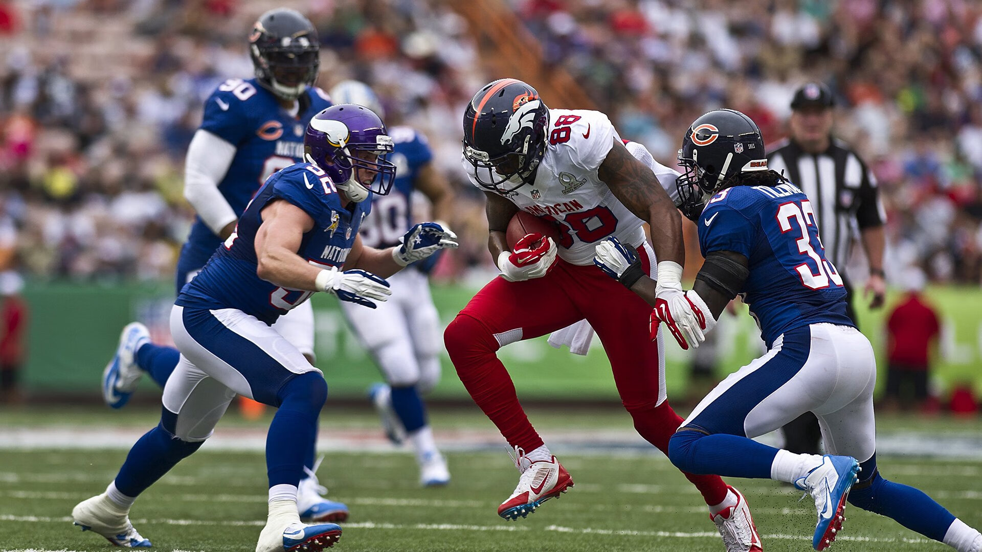 拜仁战术执行精度高，博卡失误频频，拜仁球星卡